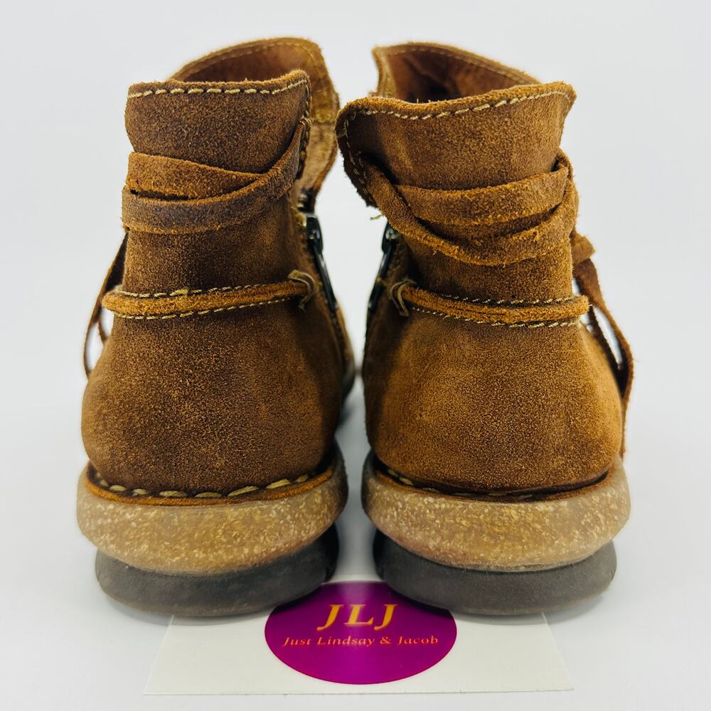 Born Women's Wynter Brown Ginger Distressed Suede Comfort Ankle Boots Size 8 View 6